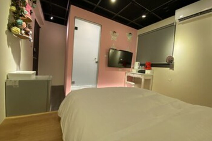 Room 38 of 89