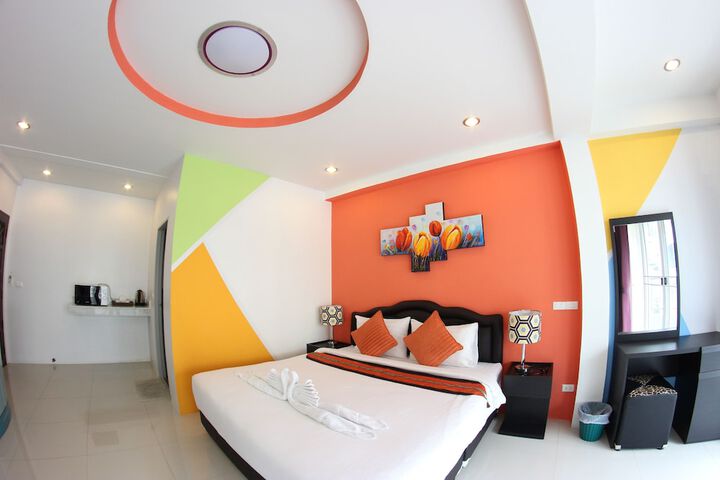 Room 15 of 58