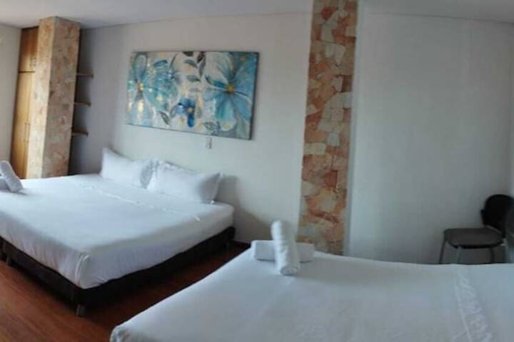 Room 10 of 19