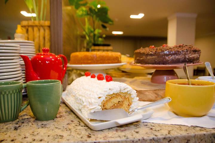 Breakfast/Coffee Service 19 of 30