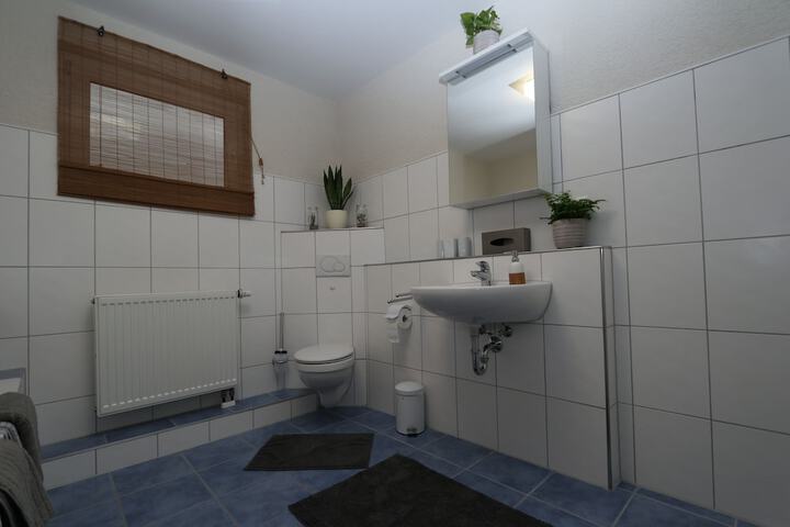 Room 14 of 18