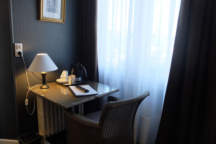 Room 14 of 82