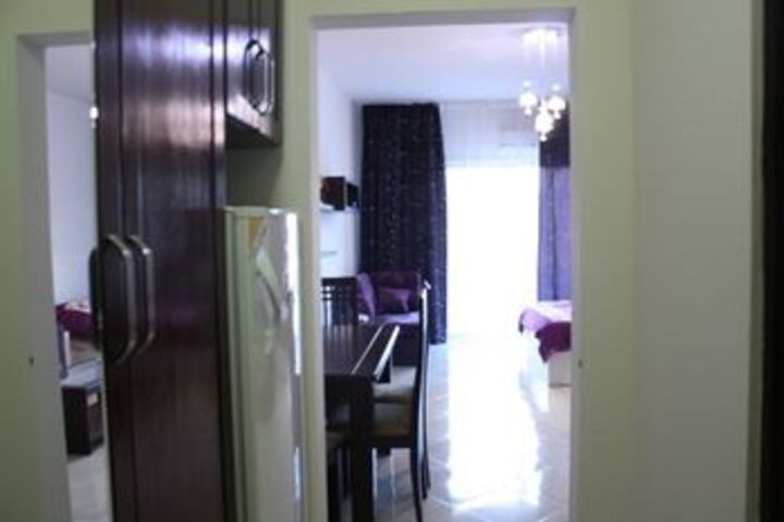 Room 19 of 34