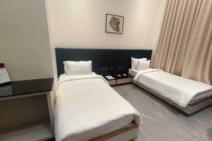 Room 17 of 26
