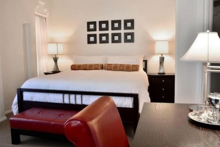 Hotel Interior 11 of 38