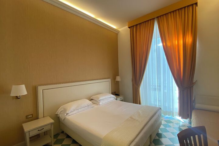 Room 58 of 180