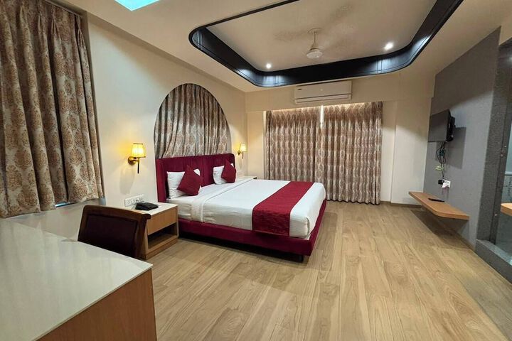 Room 28 of 121
