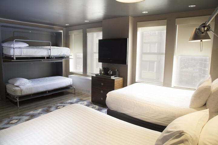 Standard Double Bed (2 of 20)