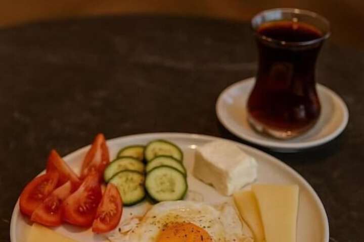 Breakfast/Coffee Service 88 of 92