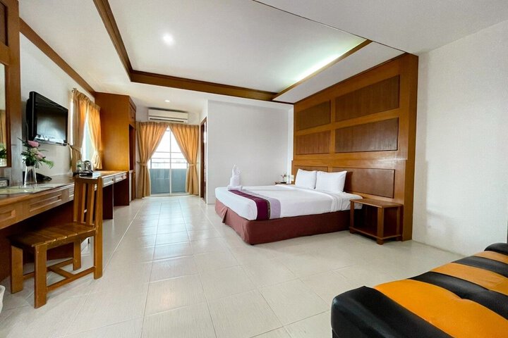 Room 9 of 89