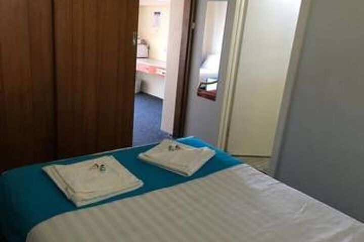 Room 37 of 71