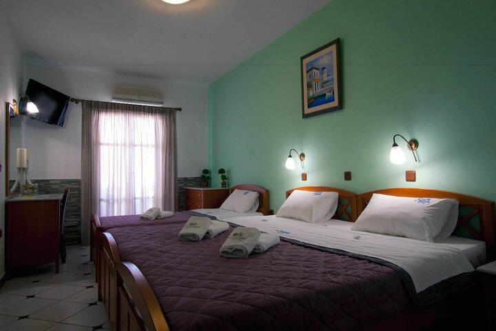 Room 19 of 77