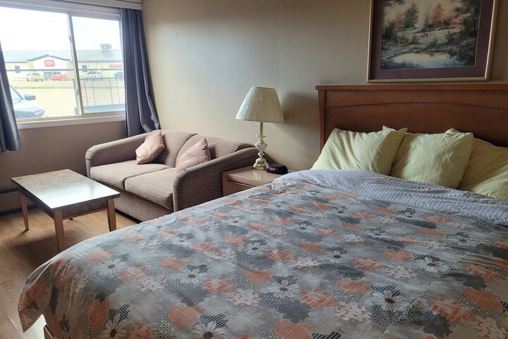 Room 11 of 26