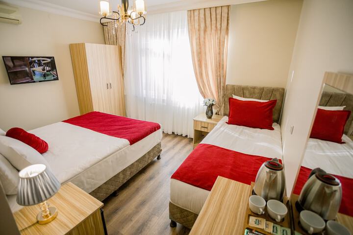 Room 7 of 34