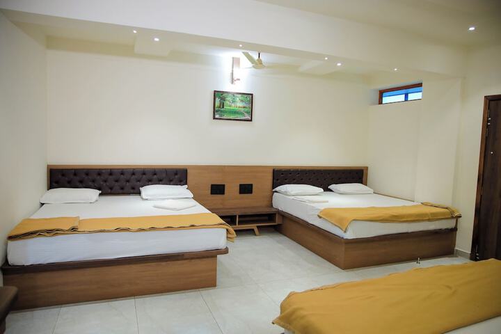 Room 16 of 68