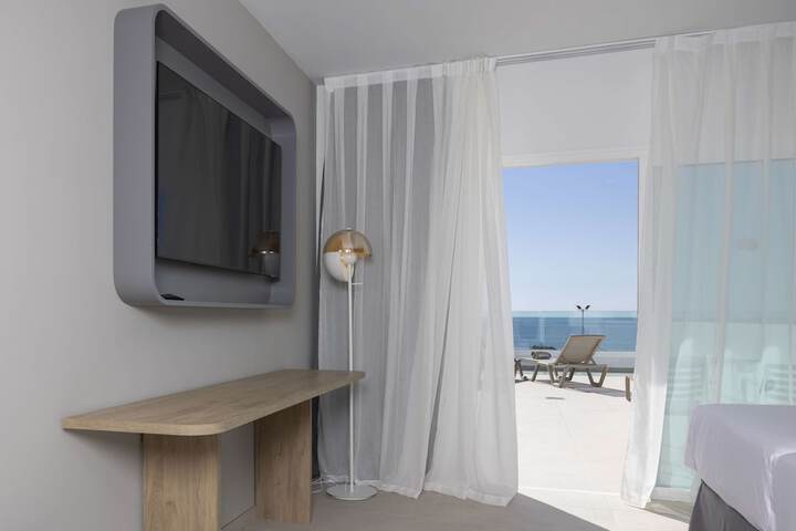 Beach 217 of 227