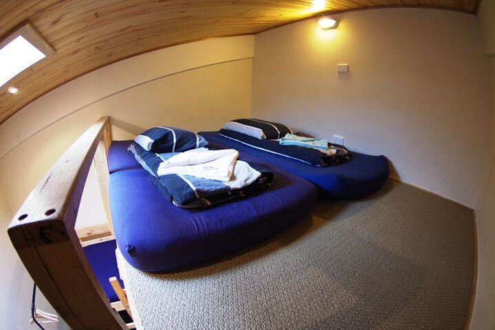 Room 17 of 47