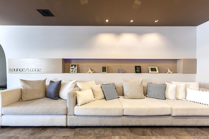 Lobby Photos