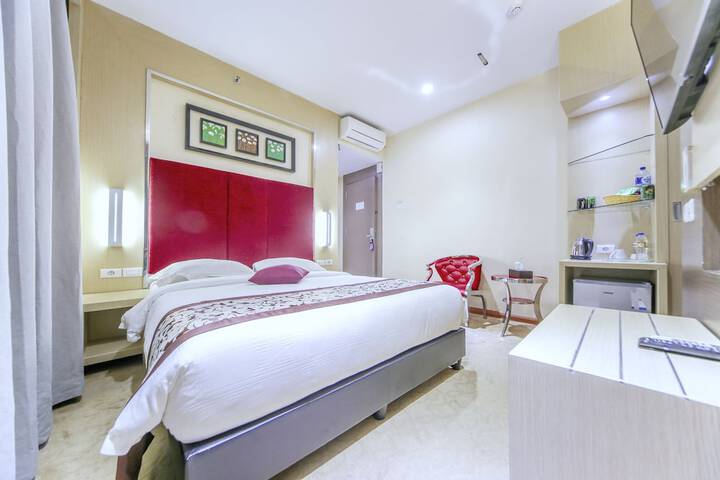 Room 21 of 64