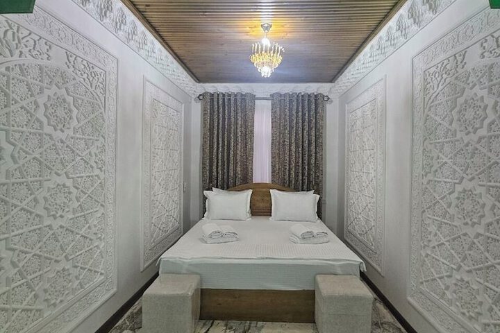 Room 34 of 44