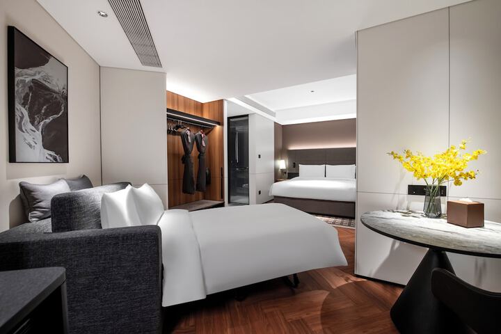 Room 19 of 70