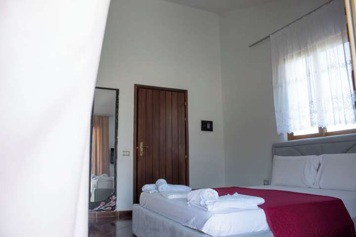 Room 19 of 51