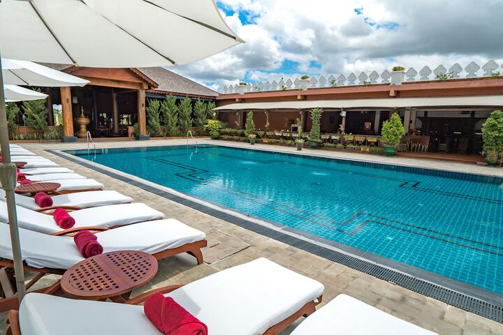 Pool 20 of 48