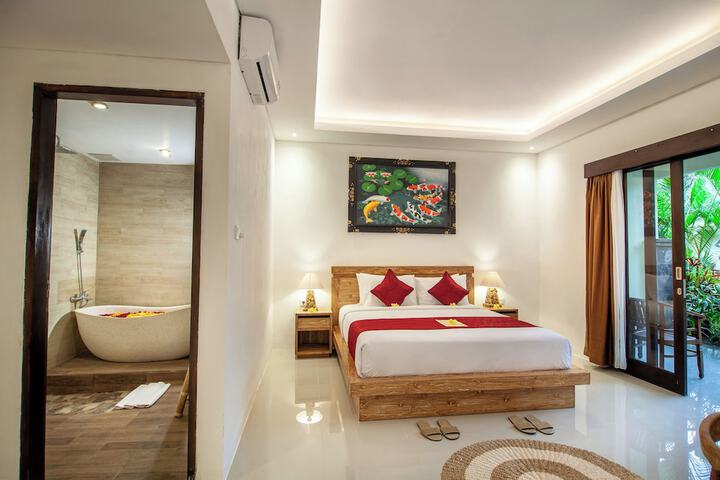 Room 5 of 32