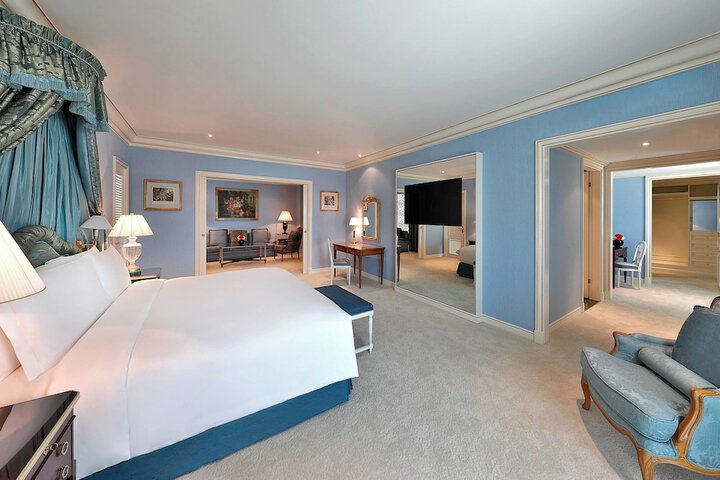 Room 19 of 160