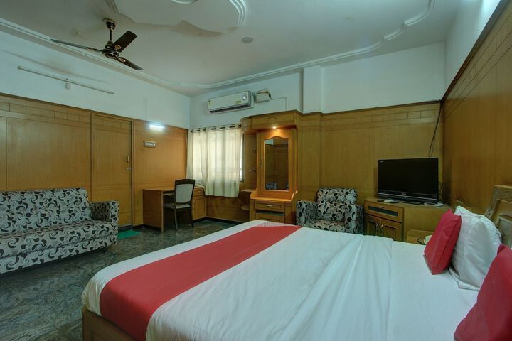 Room 16 of 25