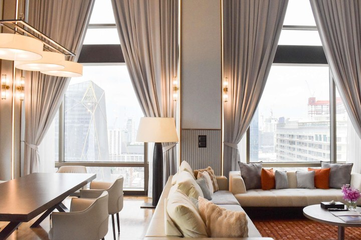 Room 30 of 206