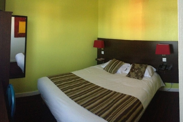 Room 9 of 57