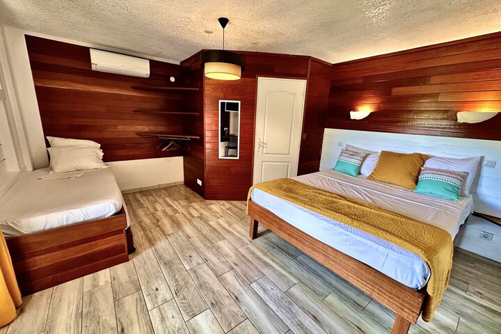 Room 11 of 62