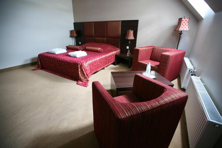Suite Room