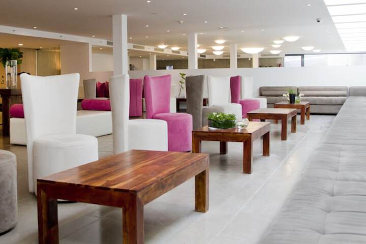 Hotel Interior 7 of 38