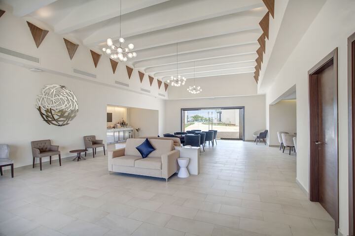 Hotel Interior 15 of 218