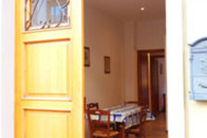 Room 98 of 160
