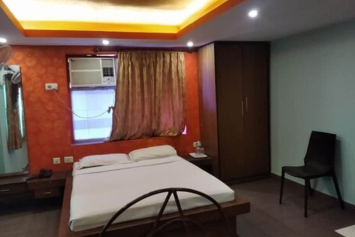 Room 15 of 20
