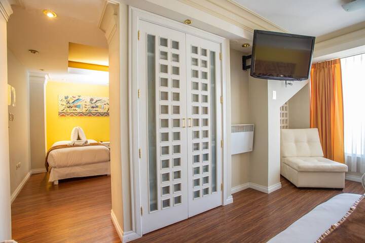Room 4 of 41