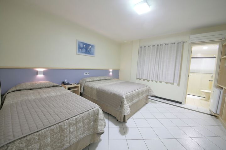 Room 19 of 36