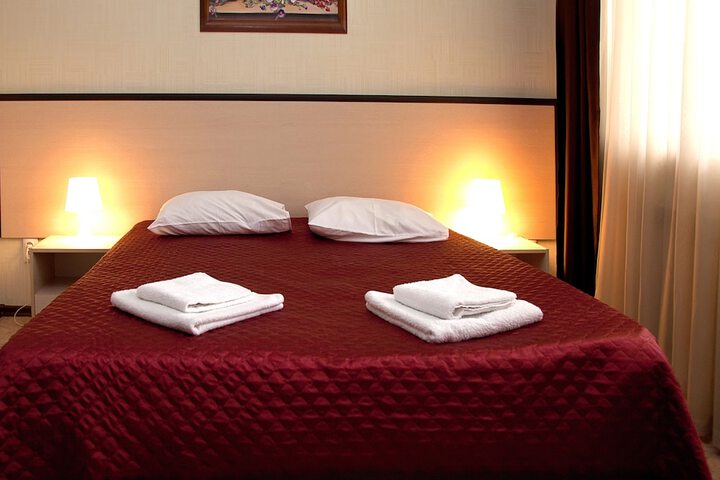 Room 4 of 55