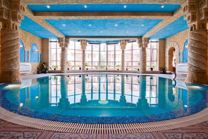 Pool 35 of 122