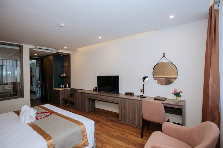 Room 19 of 50