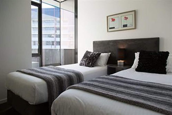 Room 15 of 85