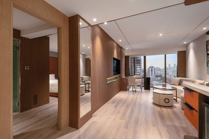 Room 21 of 57