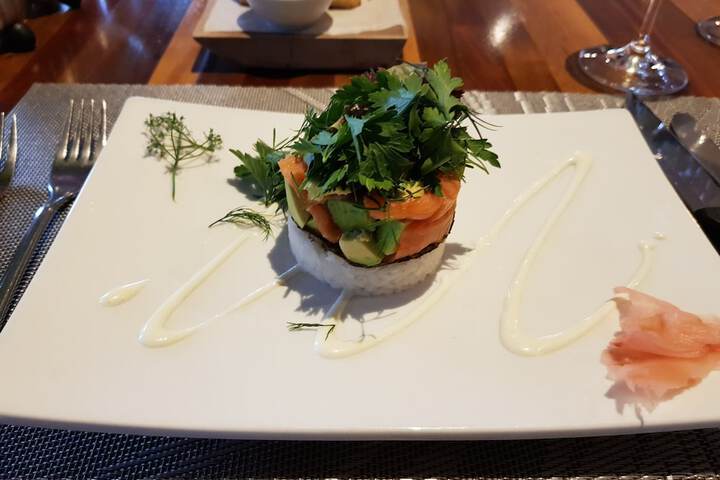 Dining 108 of 175