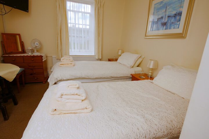 Room 12 of 54