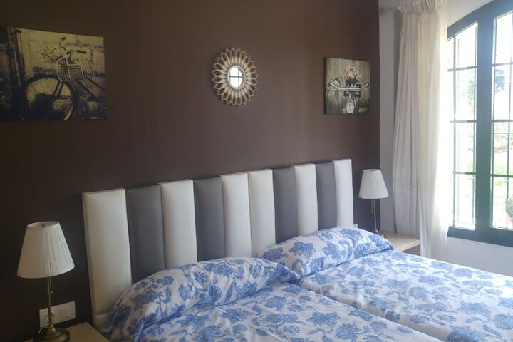 Room 25 of 57