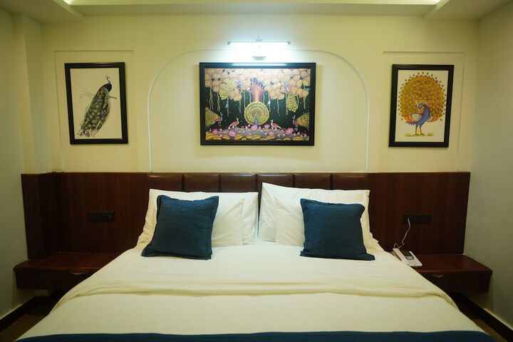 Room 30 of 111