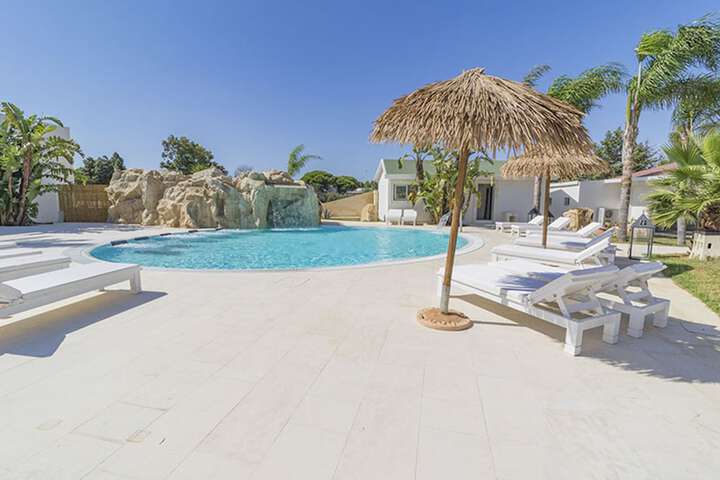 Pool 27 of 63